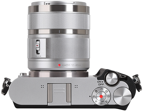yi mirrorless camera
