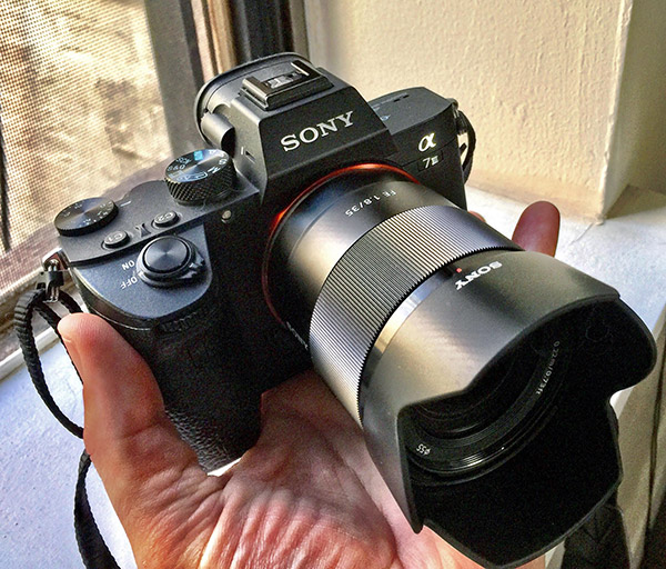 sony a7 iii 35mm lens