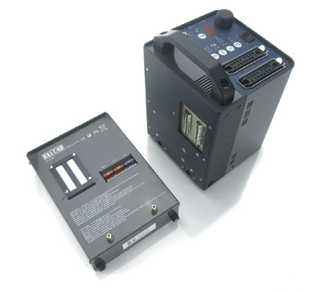 Balcar's AQ Lighting SystemAn On-Location, Battery-Powered Strobe