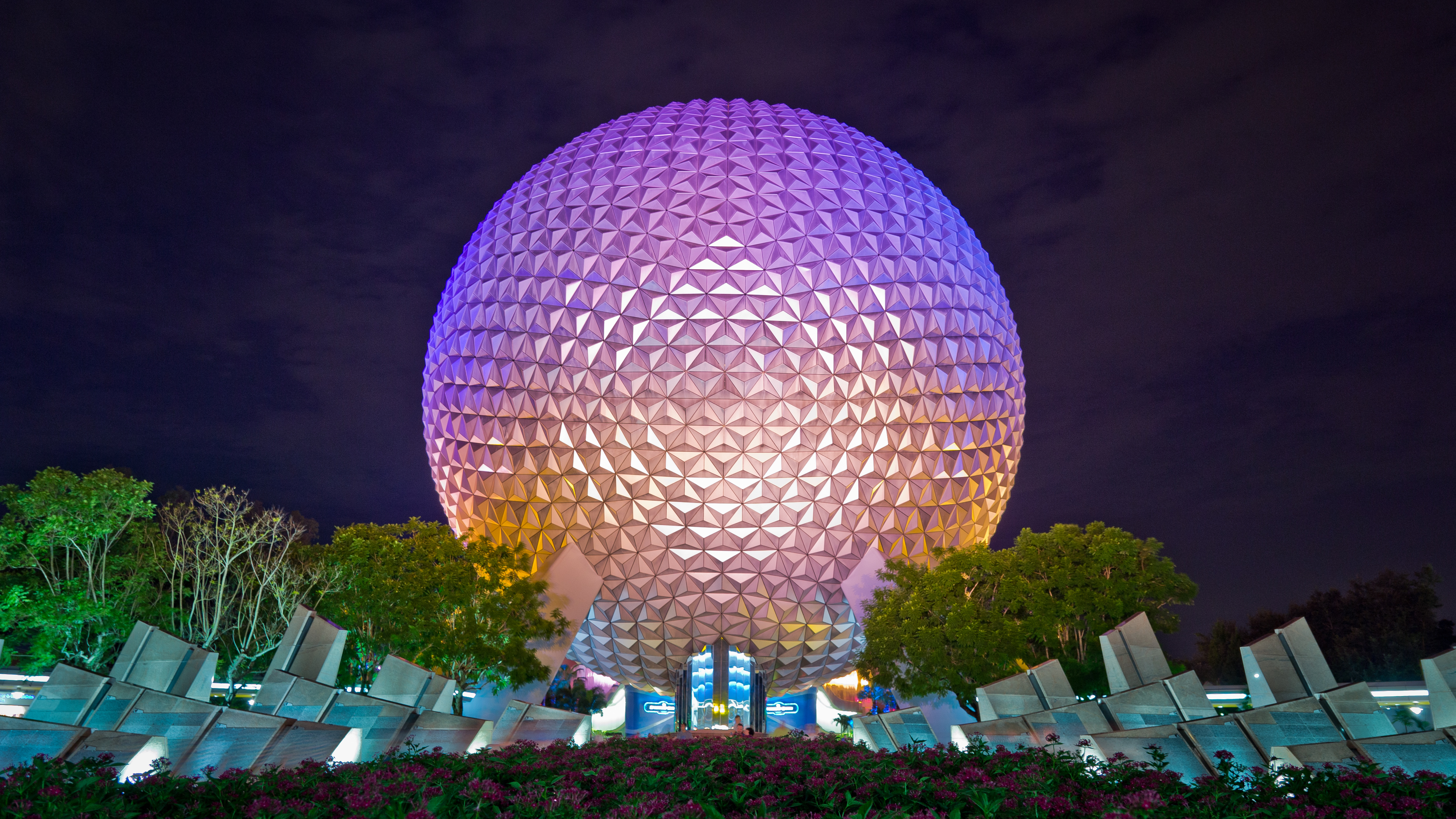Spaceship Earth Shutterbug