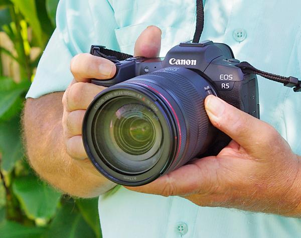 Canon EOS R5 mirrorless camera review