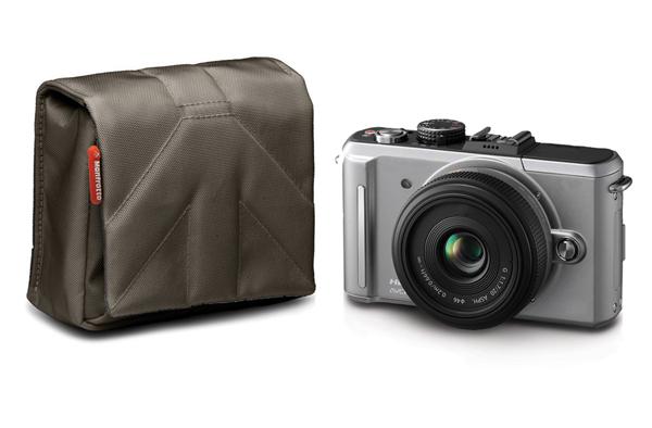 compact camera pouch