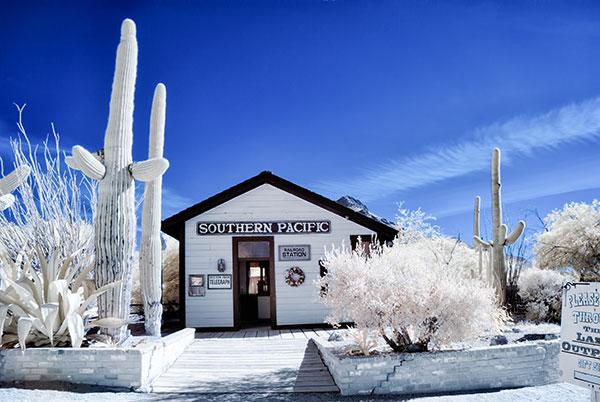 best lens for infrared photography