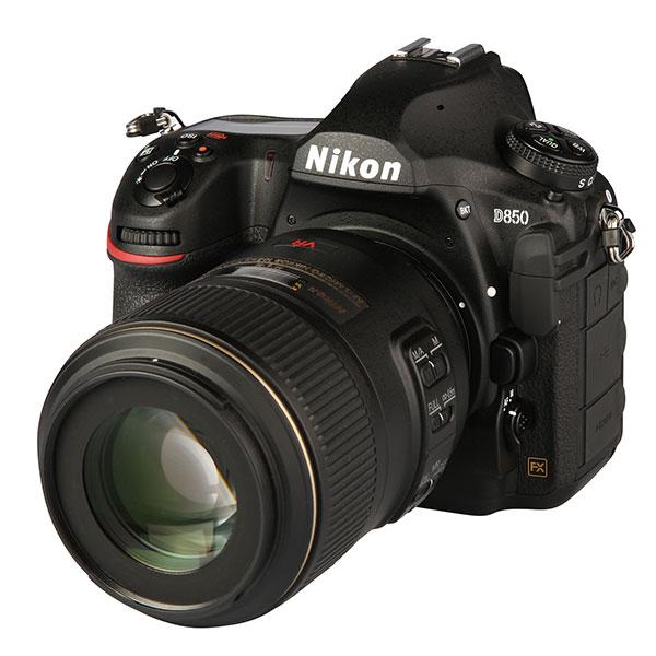 Nikon D850 Reviews, Pros and Cons